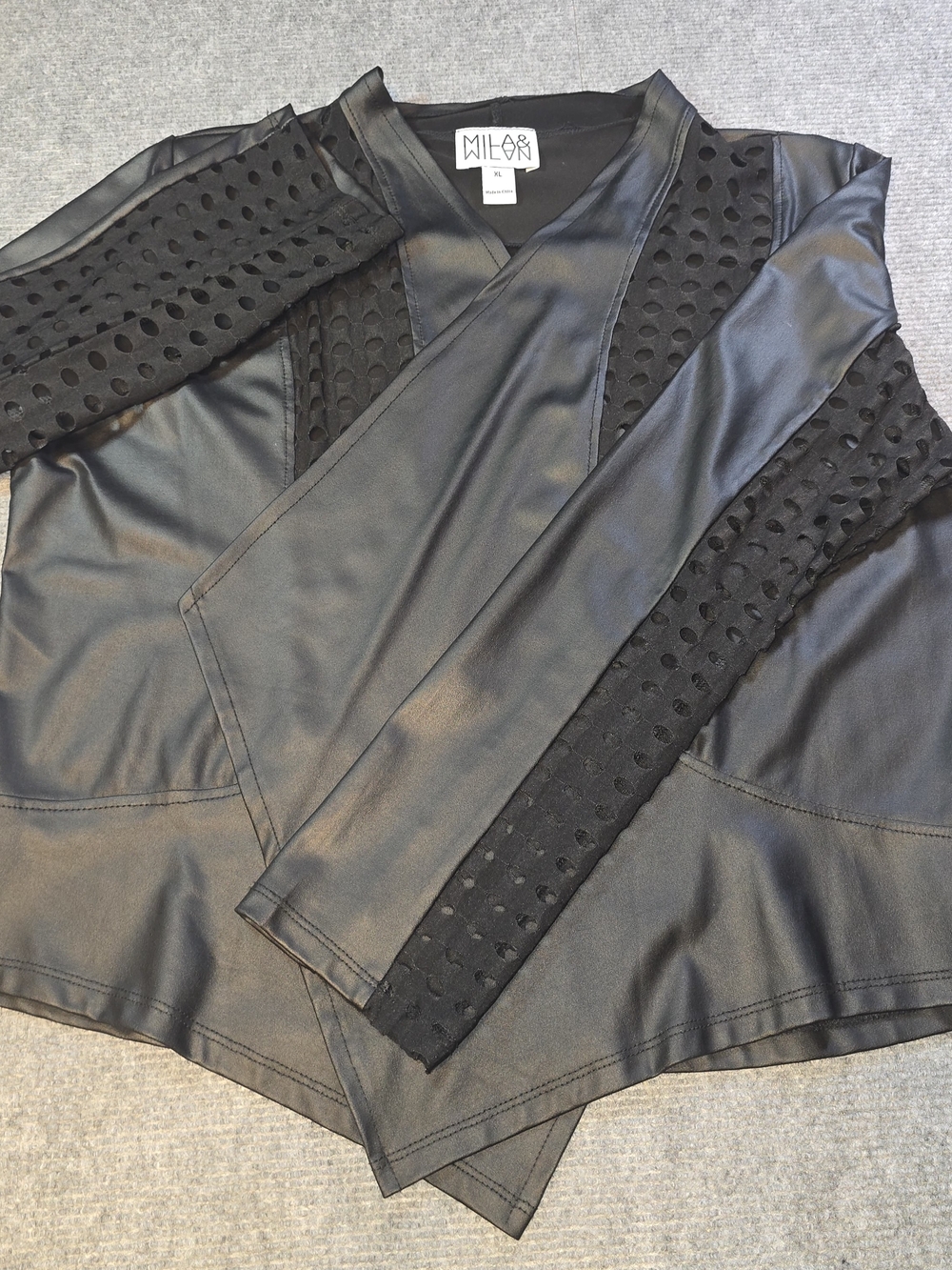 Mila & Milan Black Faux Leather Look Open Front Jacket XL Cutout Sleeves